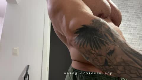 couplemuscle40 online show from 04-03-26, 02:42