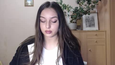 Courtney online show from 01-16-25, 06:16