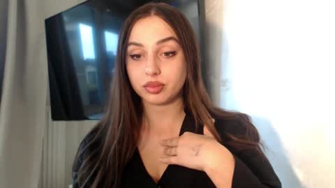 Courtney online show from 09-30-25, 02:22