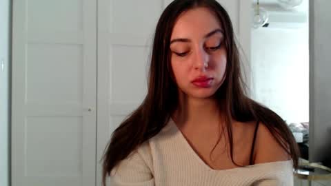 Courtney online show from 11-07-25, 08:25