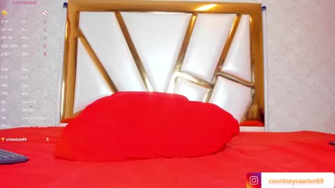 Snapshot of courtneycarterr chatting on 12-24-24, 01:27 courtney online show from 12-24-24, 01:27