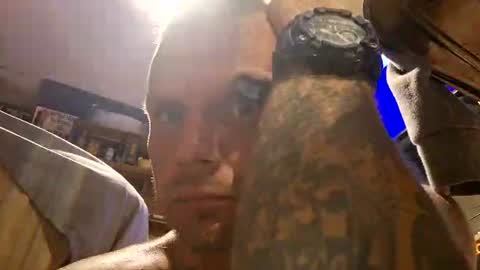 Snapshot of covict6969 chatting on 05-28-26, 05:38 covict6969 online show from 05-28-26, 05:38
