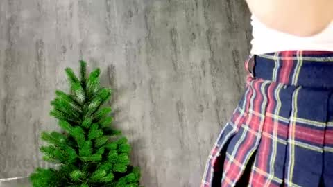 Snapshot of coy_girl_ chatting on 12-08-24, 01:25 My name is Emma - HELP COLLECT TOKENS FOR THE OPERATION FOR MY DAUGHTER online show from 12-08-24, 01:25