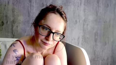 Snapshot of coy_girl_ chatting on 01-14-25, 10:17 My name is Emma - HELP COLLECT TOKENS FOR THE OPERATION FOR MY DAUGHTER online show from 01-14-25, 10:17