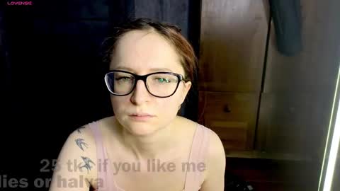 Snapshot of coy_girl_ chatting on 01-24-25, 08:44 My name is Emma - HELP COLLECT TOKENS FOR THE OPERATION FOR MY DAUGHTER online show from 01-24-25, 08:44