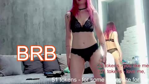 Snapshot of coy_girl_ chatting on 01-28-25, 03:46 My name is Emma - HELP COLLECT TOKENS FOR THE OPERATION FOR MY DAUGHTER online show from 01-28-25, 03:46