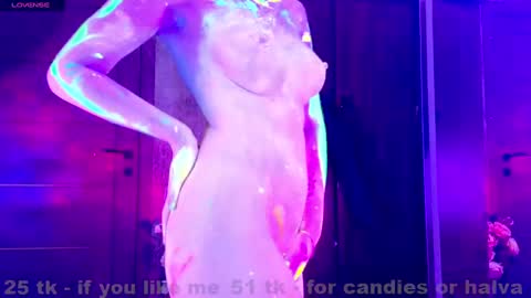 Snapshot of coy_girl_ chatting on 02-17-25, 06:15 My name is Emma - HELP COLLECT TOKENS FOR THE OPERATION FOR MY DAUGHTER online show from 02-17-25, 06:15