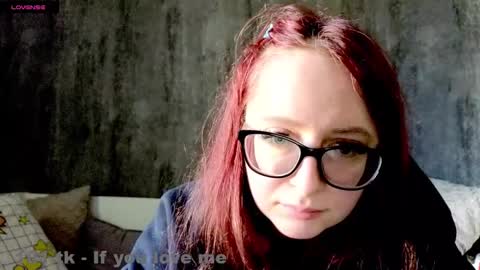 Snapshot of coy_girl_ chatting on 09-29-25, 12:10 My name is Emma - HELP COLLECT TOKENS FOR THE OPERATION FOR MY DAUGHTER online show from 09-29-25, 12:10