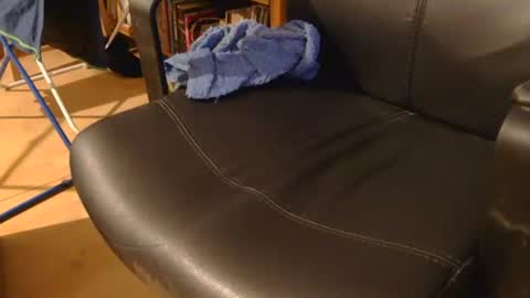 Snapshot of coyote017 chatting on 04-16-26, 06:19 coyote017 online show from 04-16-26, 06:19