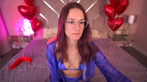 cozymell online show from 02-18-25, 03:21