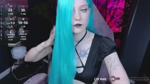 Snapshot of crackling_tati chatting on 02-20-25, 03:01 Tati online show from 02-20-25, 03:01