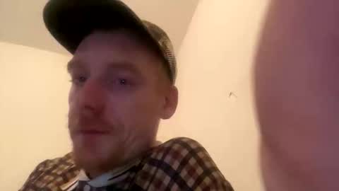 craigyjaybp215577 online show from 02-01-26, 03:05