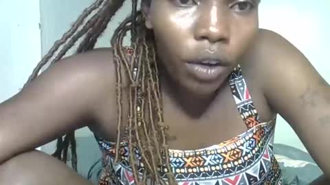 craizybitch online show from 01-22-25, 01:00