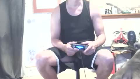 Snapshot of crazy4feetmanic chatting on 09-17-25, 03:30 drbucknaked online show from 09-17-25, 03:30