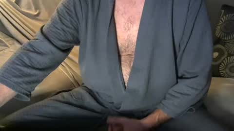 Snapshot of crazy4vegas chatting on 12-09-24, 03:50 crazy4vegas online show from 12-09-24, 03:50