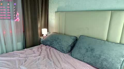 Eva online show from 03-21-26, 04:21