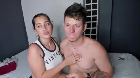 crazy_acouple_donpillo online show from 02-03-25, 10:11