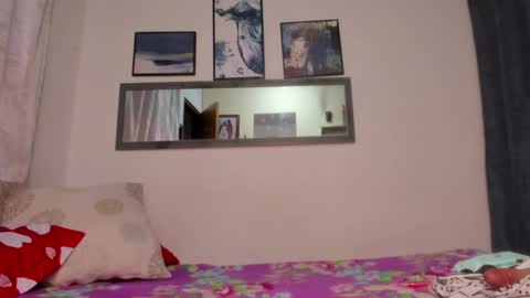 Snapshot of crazy_addixtion chatting on 01-12-25, 09:51 SOFIA . I dont have any social networks except INSTAGRAM SNAPCHAT and ONLYFANS Everything else is fake dont believe it online show from 01-12-25, 09:51