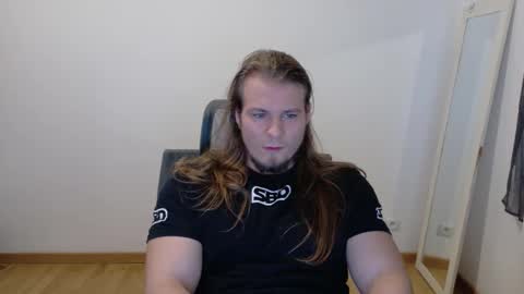 crazyangel8 online show from 01-24-25, 12:31