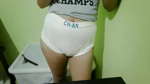 crazychicks4u online show from 11-15-25, 02:35