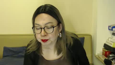 Kelly   online show from 01-12-25, 04:08