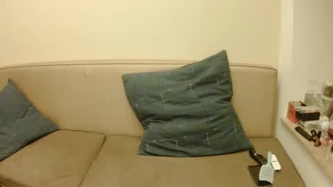 Kelly   online show from 02-02-26, 06:17