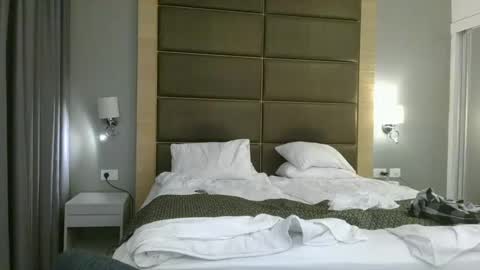 funcouple online show from 12-25-24, 01:42