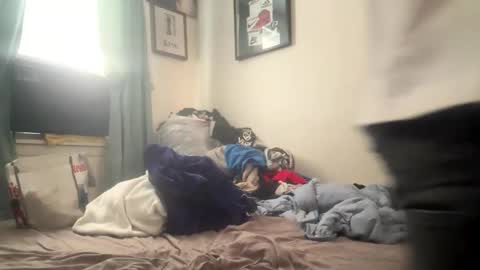 crazydill28 online show from 04-05-26, 09:56