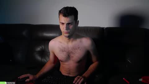 Snapshot of crazydom1 chatting on 10-03-25, 09:23 Crazy online show from 10-03-25, 09:23