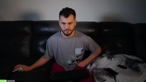 Snapshot of crazydom1 chatting on 02-15-26, 11:52 Crazy online show from 02-15-26, 11:52