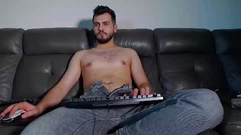 Snapshot of crazydom1 chatting on 02-26-26, 01:59 Crazy online show from 02-26-26, 01:59