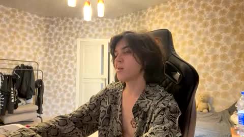 skinnybimmy online show from 06-02-26, 01:13