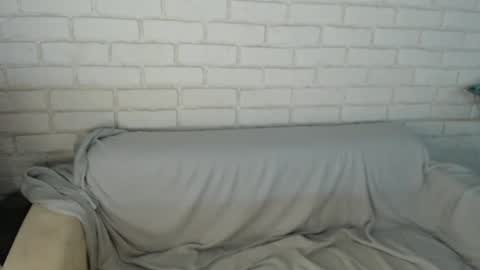 Crazyy Girl  online show from 03-12-25, 03:51