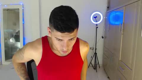 Snapshot of crazyybull chatting on 09-16-25, 02:34 Bull online show from 09-16-25, 02:34