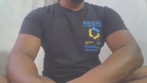 crazzy_booy online show from 05-10-26, 03:33