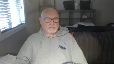 Creamormilk online show from 01-06-26, 01:15