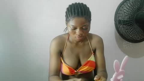 Snapshot of creamy_babyx chatting on 05-11-26, 09:04 Creamy babyx online show from 05-11-26, 09:04