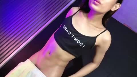 Snapshot of creamy_delilah chatting on 07-22-26, 11:13 Delilah online show from 07-22-26, 11:13