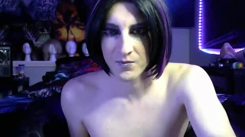 Sylvia online show from 01-10-25, 04:12