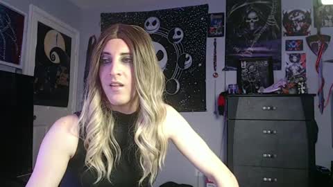 Sylvia online show from 02-24-25, 02:08