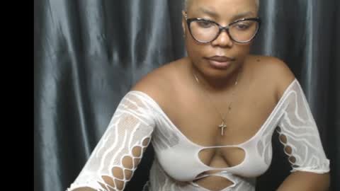 venessa online show from 05-06-26, 03:06