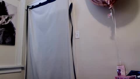 CreamyExotica online show from 02-14-25, 03:05