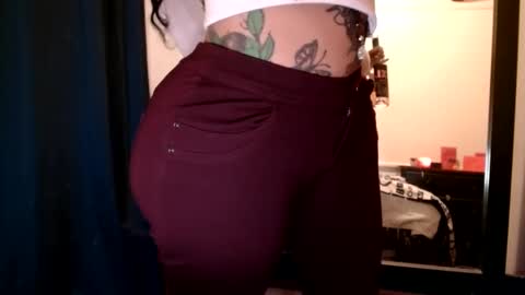 CreamyExotica online show from 03-05-25, 02:56