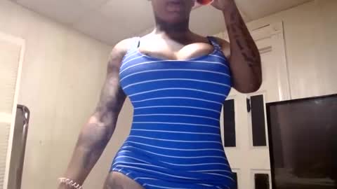 CreamyExotica online show from 09-15-25, 05:57