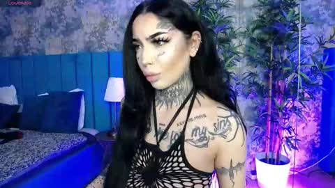 Sophie online show from 02-07-26, 07:23