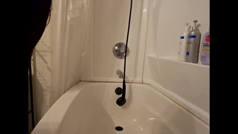 creamymilf11 online show from 10-22-25, 02:45