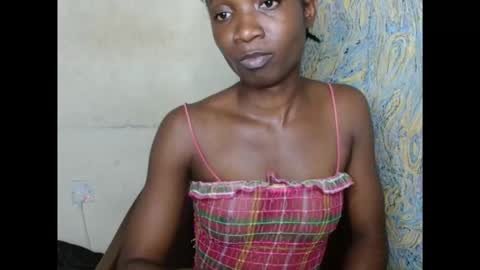 Snapshot of creamyxsugar chatting on 09-20-25, 06:31 creamyxsugar online show from 09-20-25, 06:31