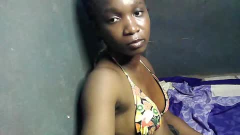 Snapshot of creamyxsugar chatting on 03-18-26, 09:18 creamyxsugar online show from 03-18-26, 09:18