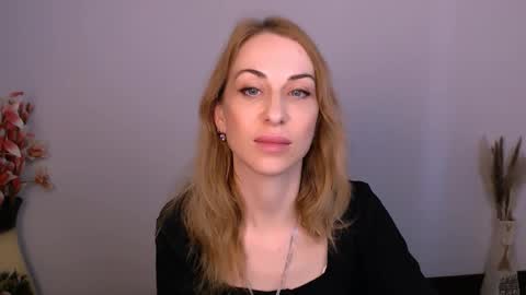 Lera online show from 11-20-25, 01:33