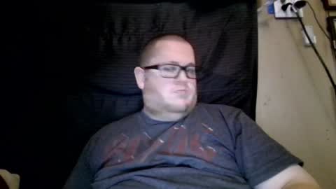 Snapshot of creeeping_death chatting on 01-28-25, 08:15 The hopeless romantic online show from 01-28-25, 08:15